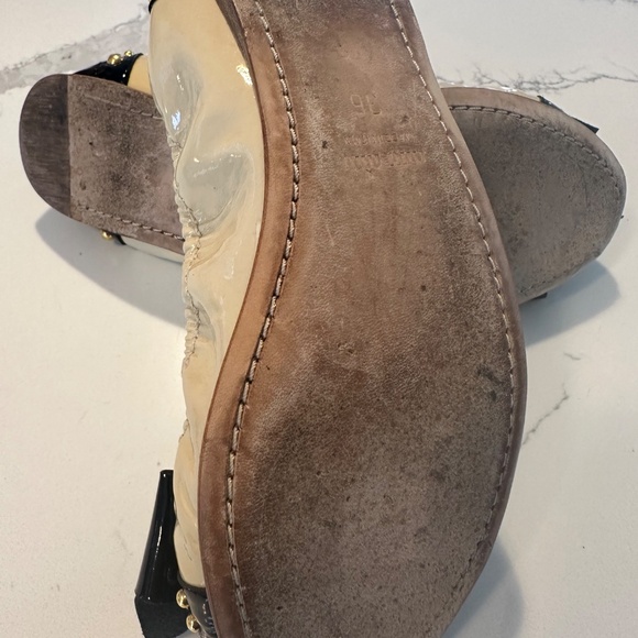 Miu Miu Black and Cream Flats - Picture 4 of 5